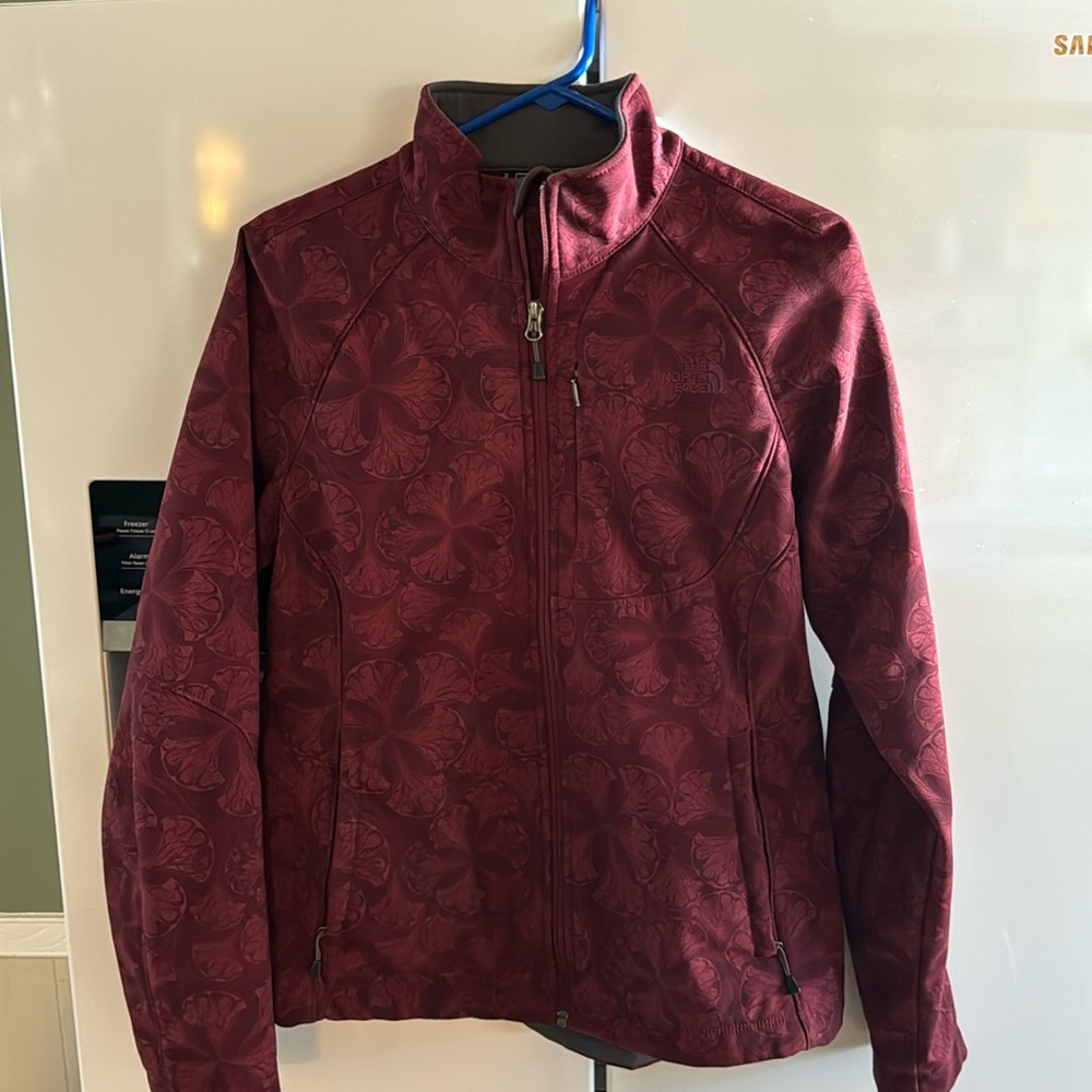 Barely used soft shell Northface jacket